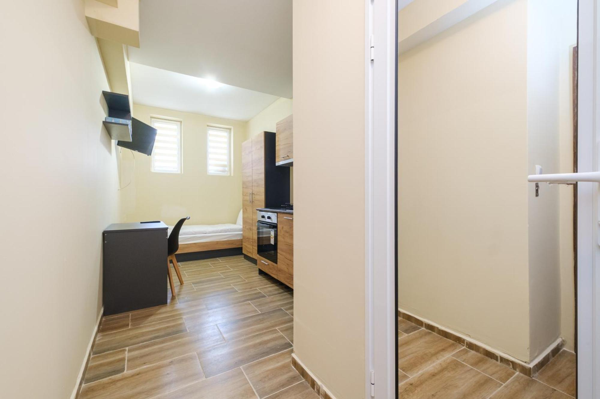 Trendy Studios - Free Parking In Veliko Turnovo Luaran gambar