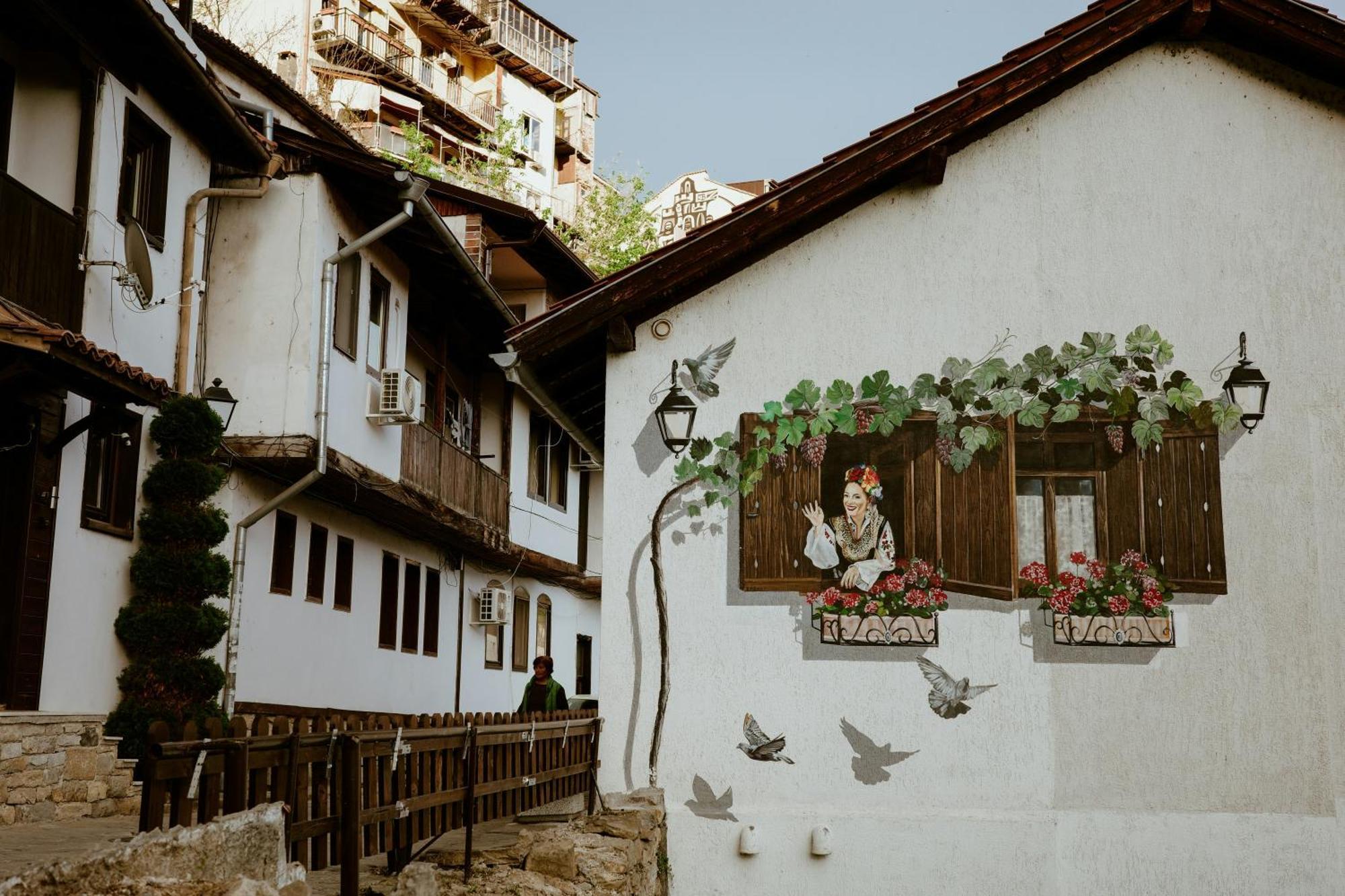 Trendy Studios - Free Parking In Veliko Turnovo Luaran gambar